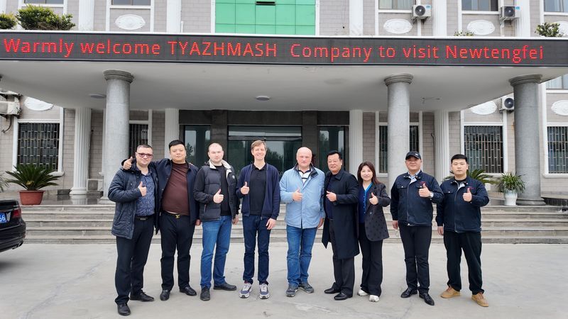 俄罗斯TYAZHMASH_河南新腾飞铸钢有限公司（简称河南新腾飞铸钢）