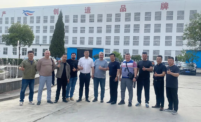 河南新腾飞铸钢8