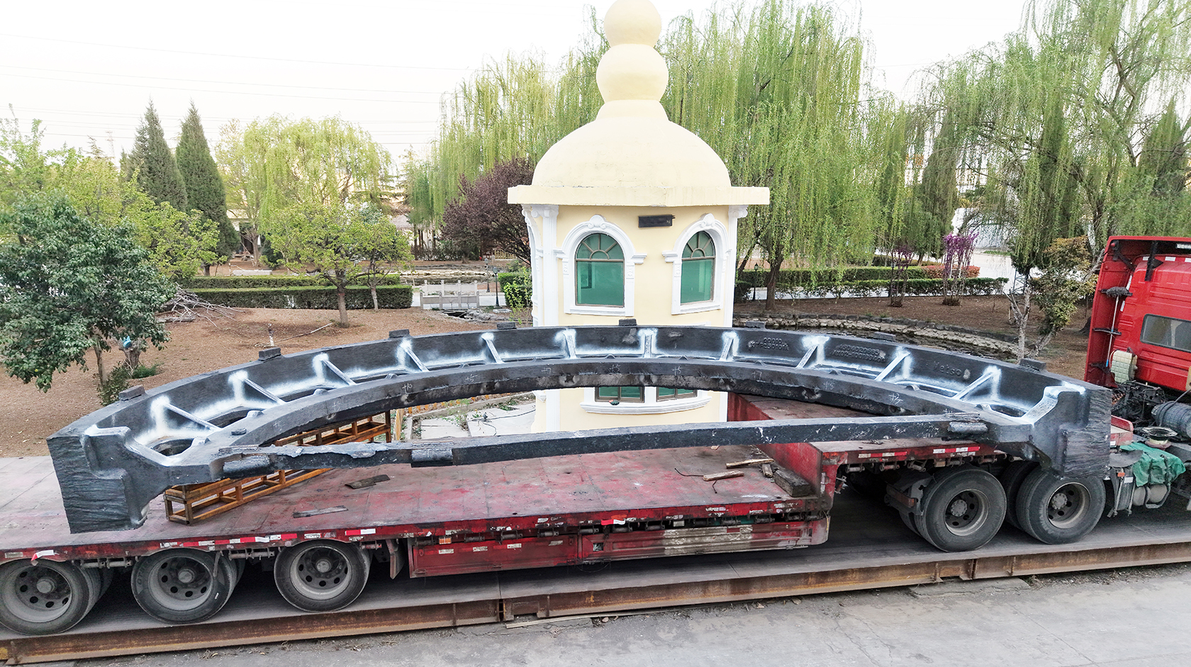 河南新腾飞铸钢1